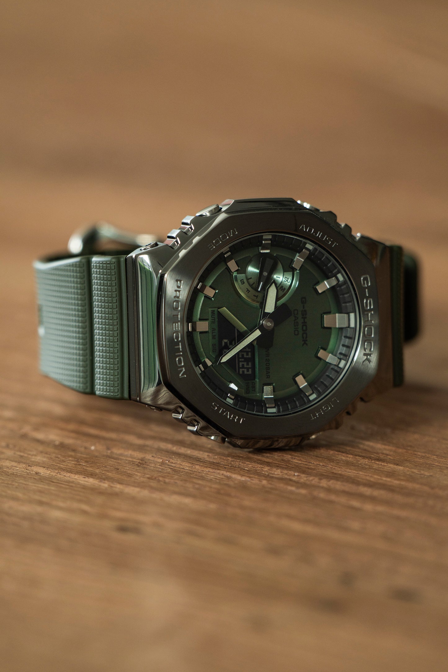 CASIO G-SHOCK GM-2100B - OLIVE GREEN