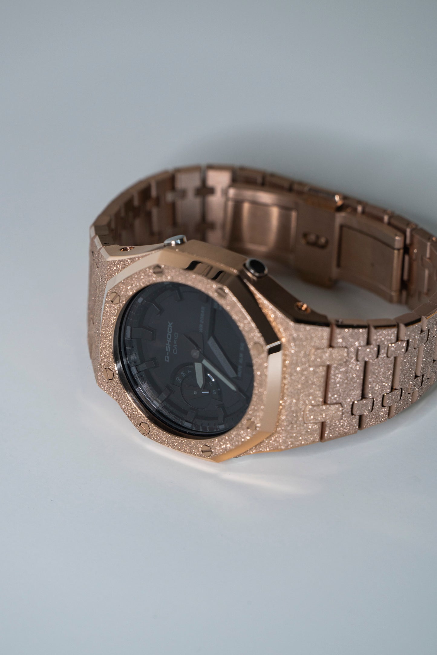 FROSTED OAK METAL - ROSE GOLD ON BLACK