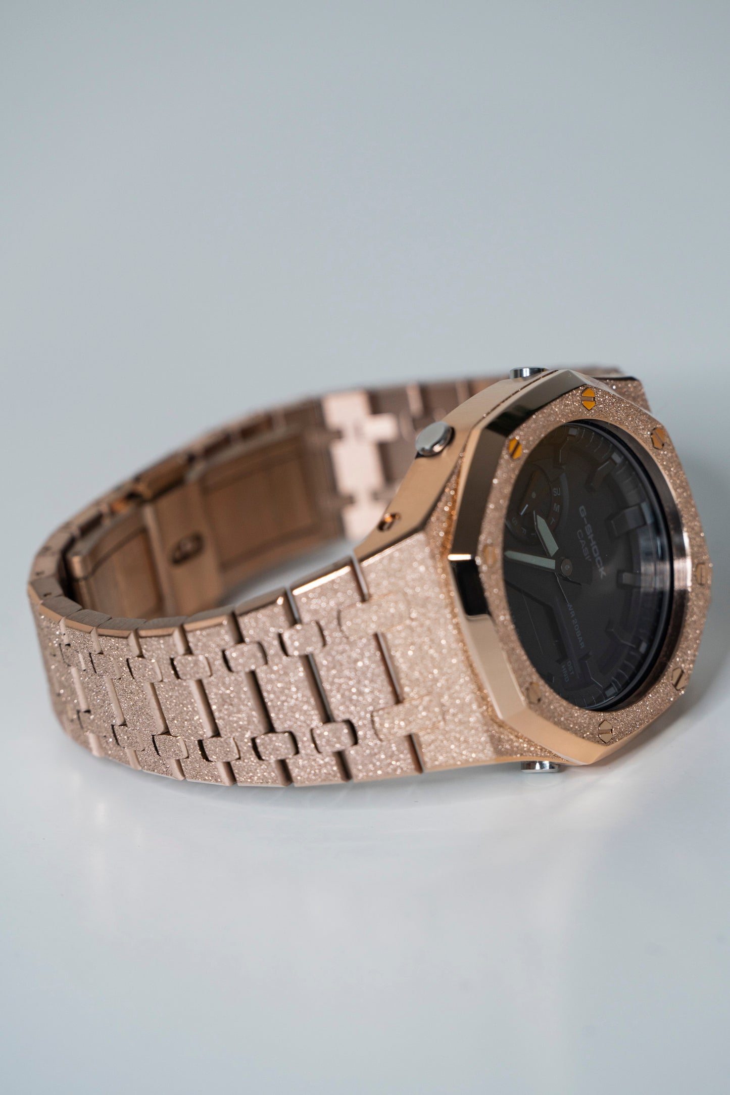 FROSTED OAK METAL - ROSE GOLD ON BLACK