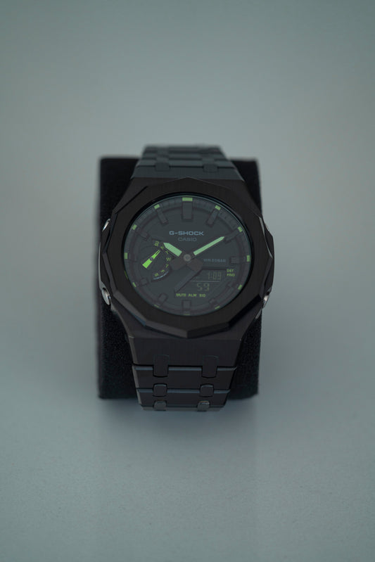 CLEAN OAK METAL - BLACK ON BLACK WITH GREEN